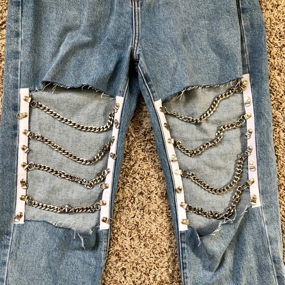 LF Galexia Hermia Knee Chain Jean NWT - Picture 5 of 8
